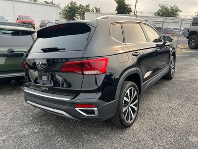 2022 Volkswagen Taos SE