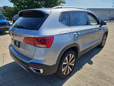 2024 Volkswagen Taos SE