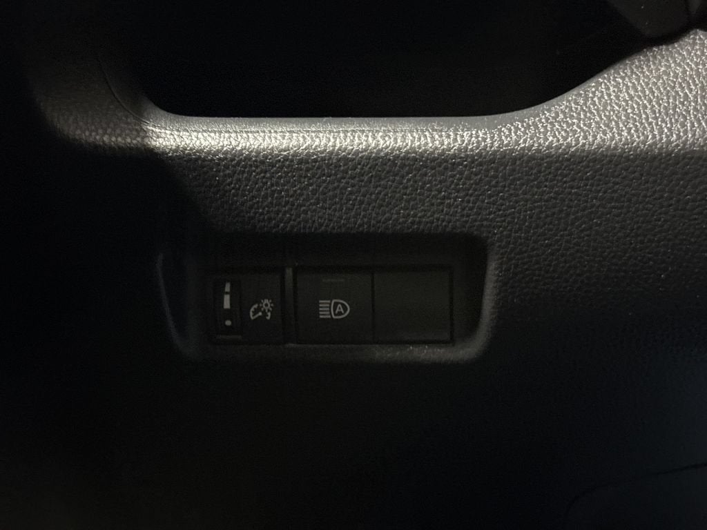 2020 Toyota RAV4 Hybrid LE