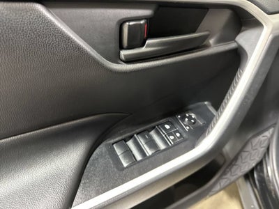 2020 Toyota RAV4 Hybrid LE