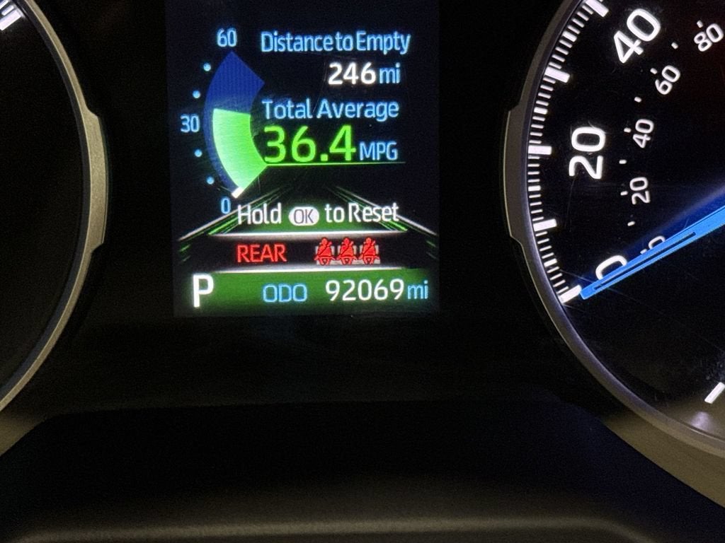 2021 Toyota RAV4 Hybrid XLE