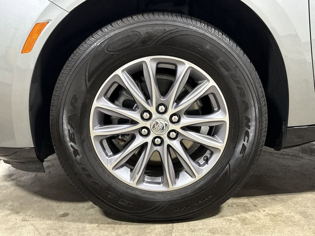 2024 Buick Enclave Essence