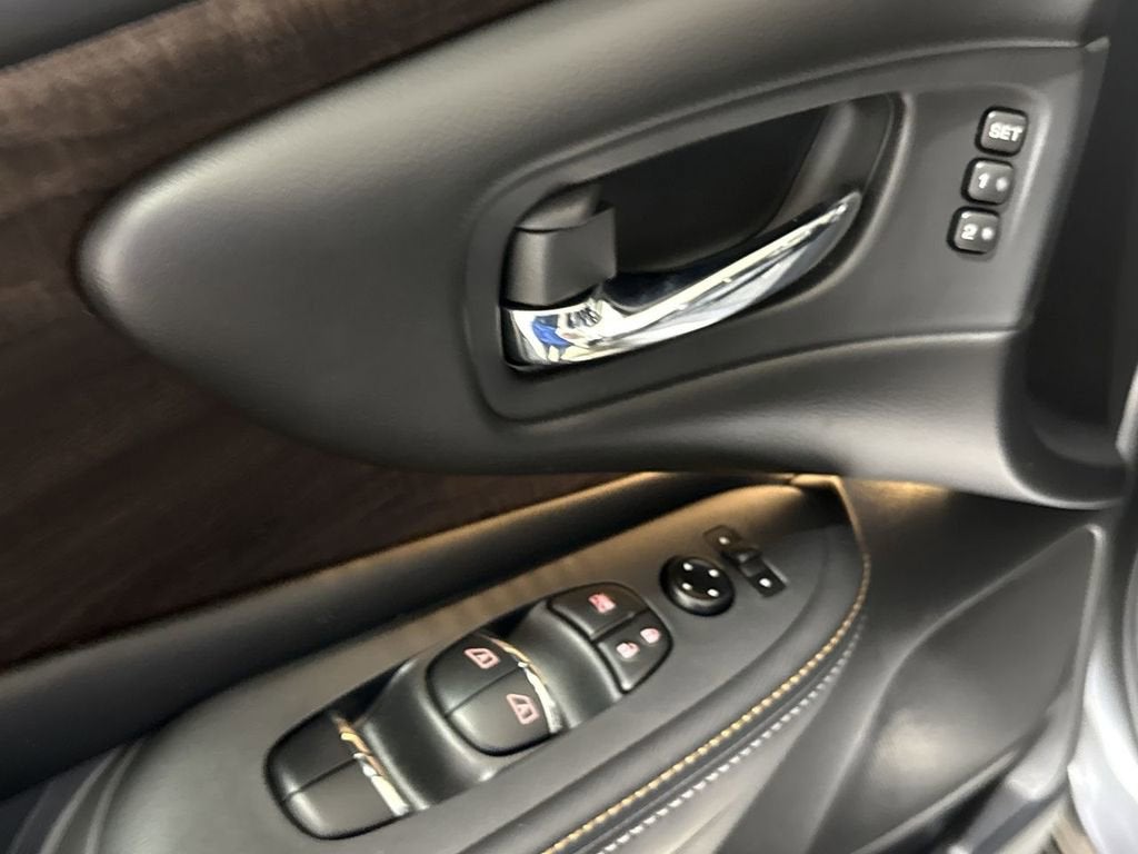 2023 Nissan Murano Platinum