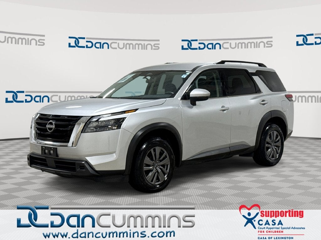 2024 Nissan Pathfinder SV