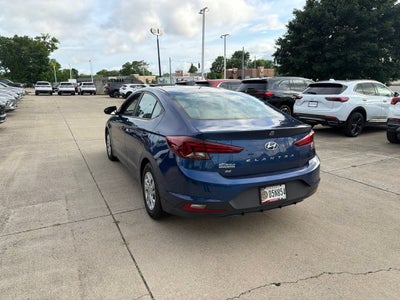 2020 Hyundai Elantra SE