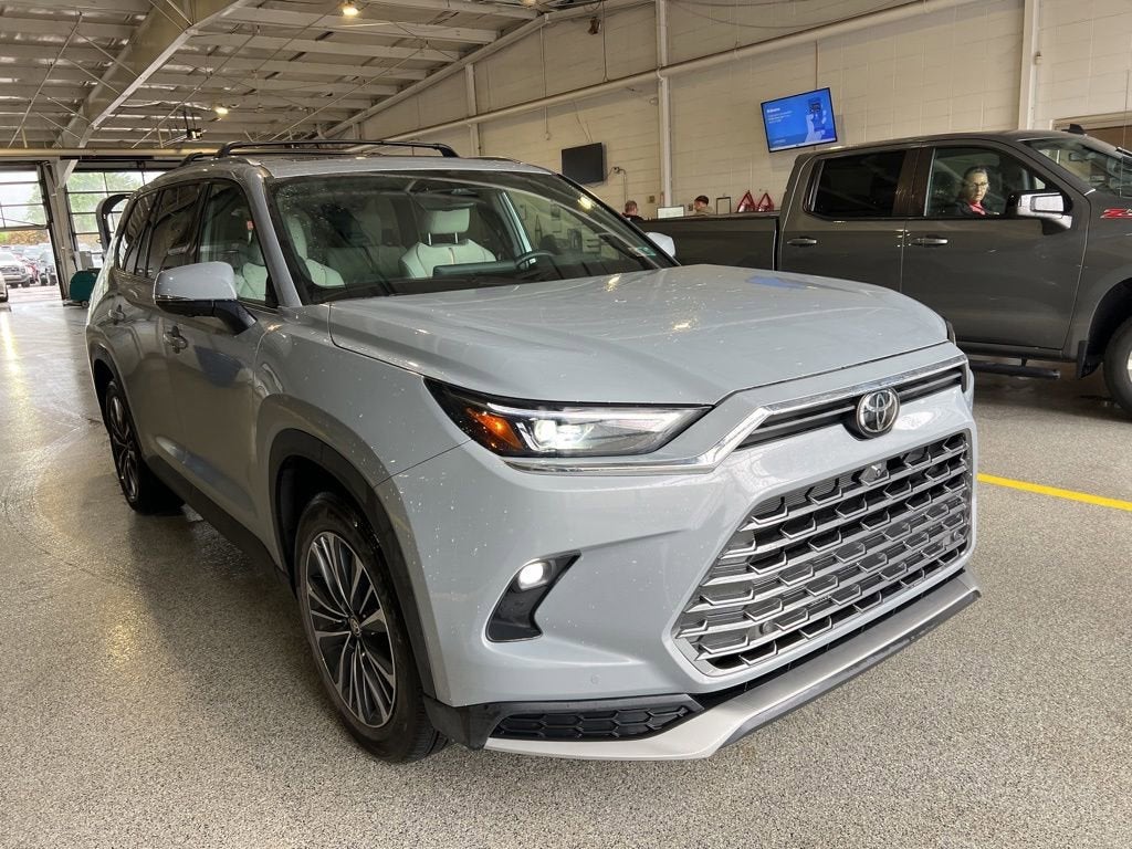 2026 Toyota Grand Highlander Hybrid MAX Limited