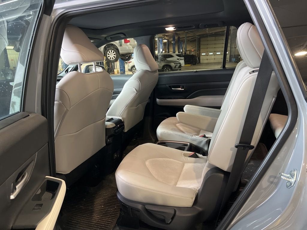2026 Toyota Grand Highlander Hybrid MAX Limited