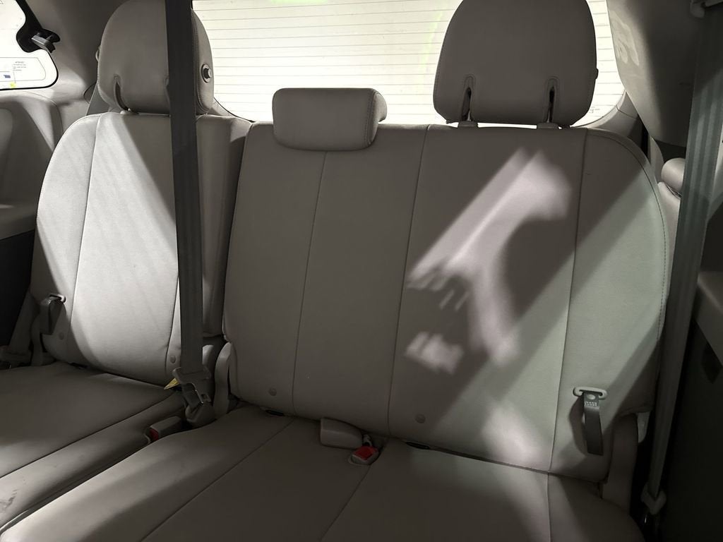 2015 Toyota Sienna XLE