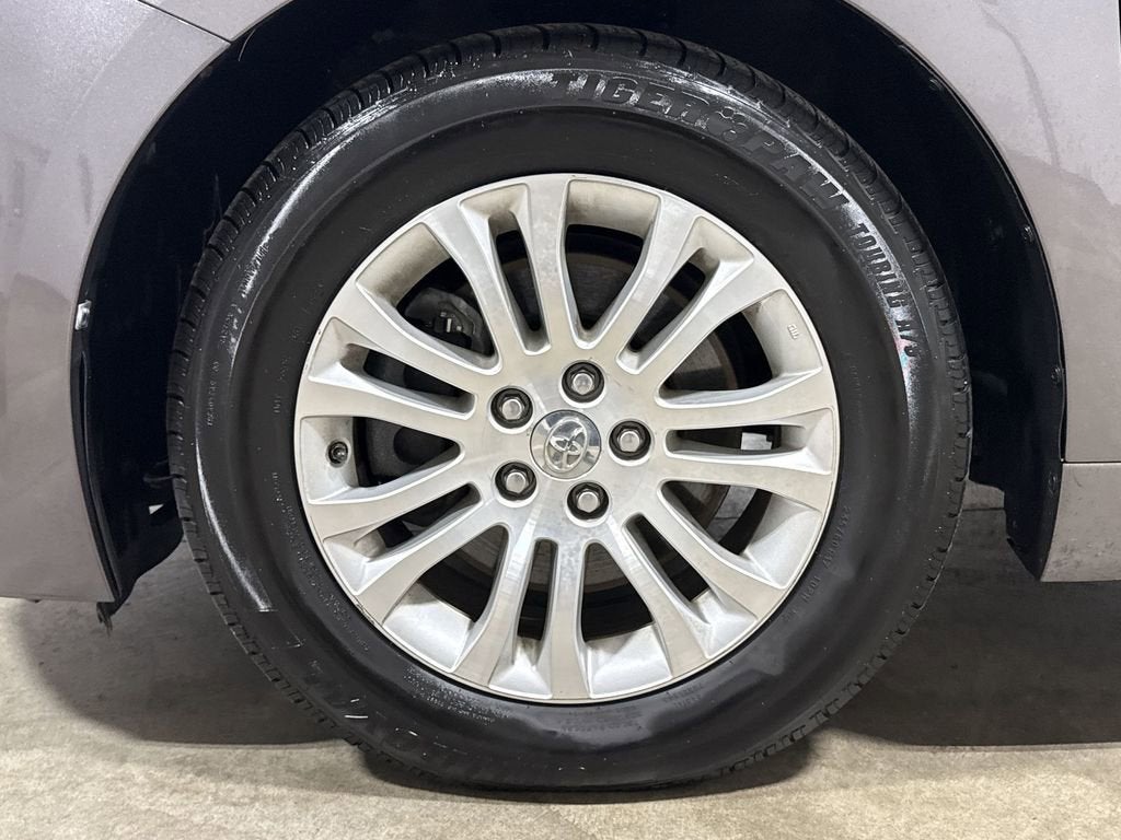 2015 Toyota Sienna XLE