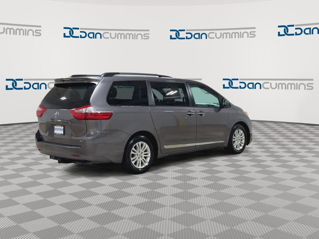 2015 Toyota Sienna XLE