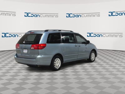 2005 Toyota Sienna CE