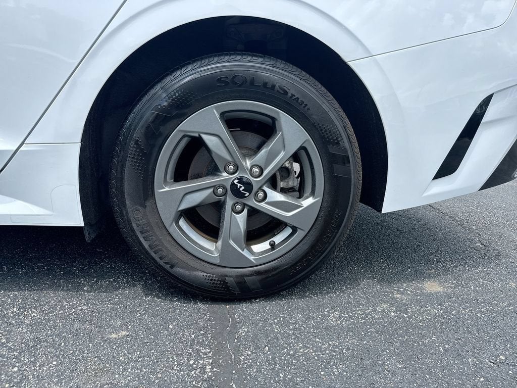 2023 Kia K5 LXS