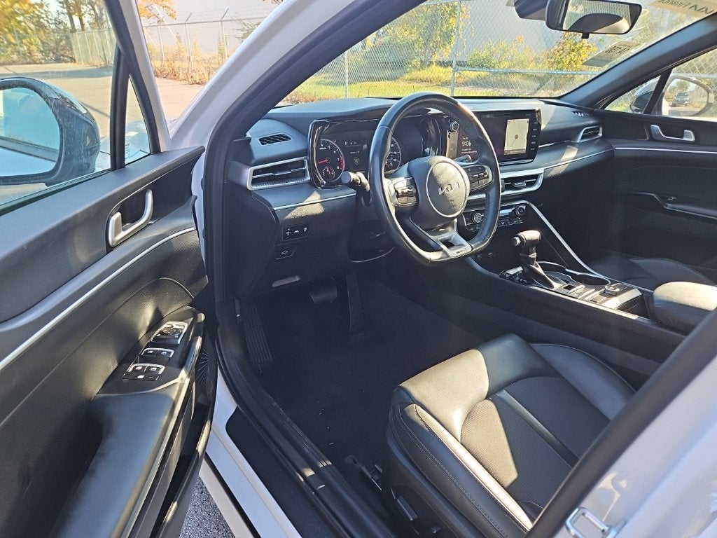 2023 Kia K5 GT-Line