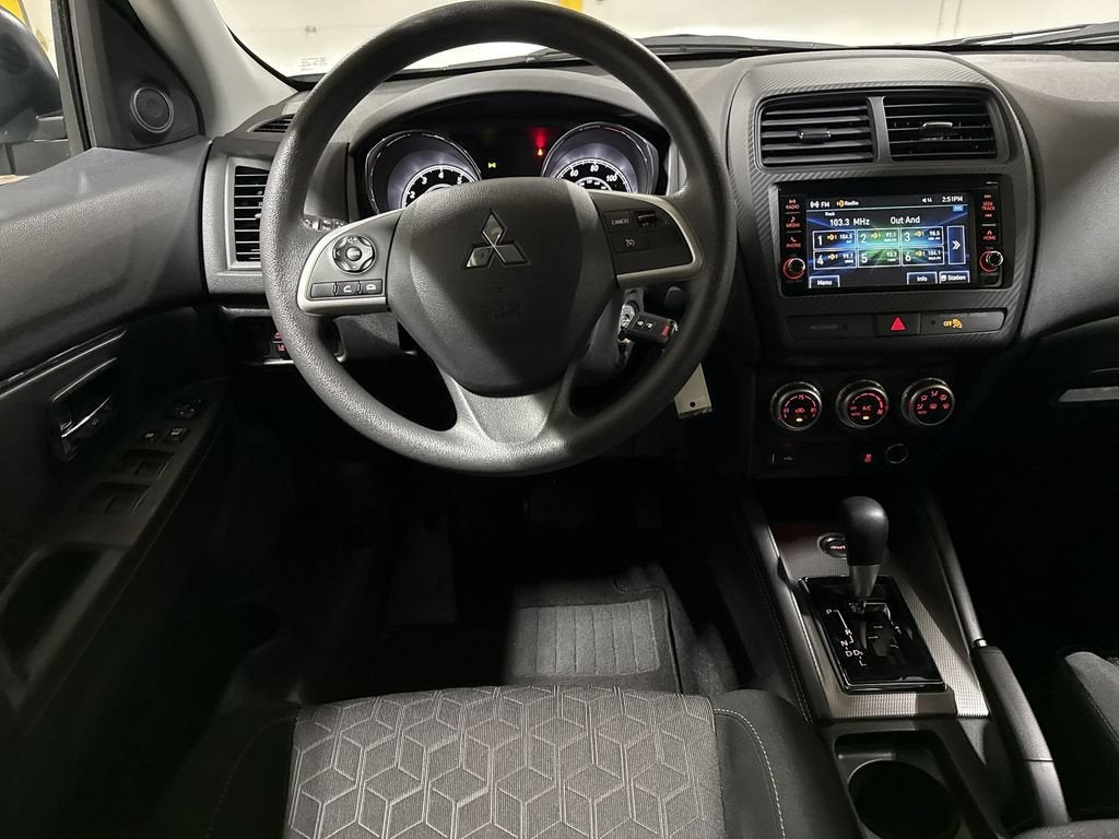 2025 Mitsubishi Outlander Sport S