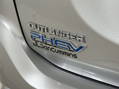 2022 Mitsubishi Outlander PHEV SEL