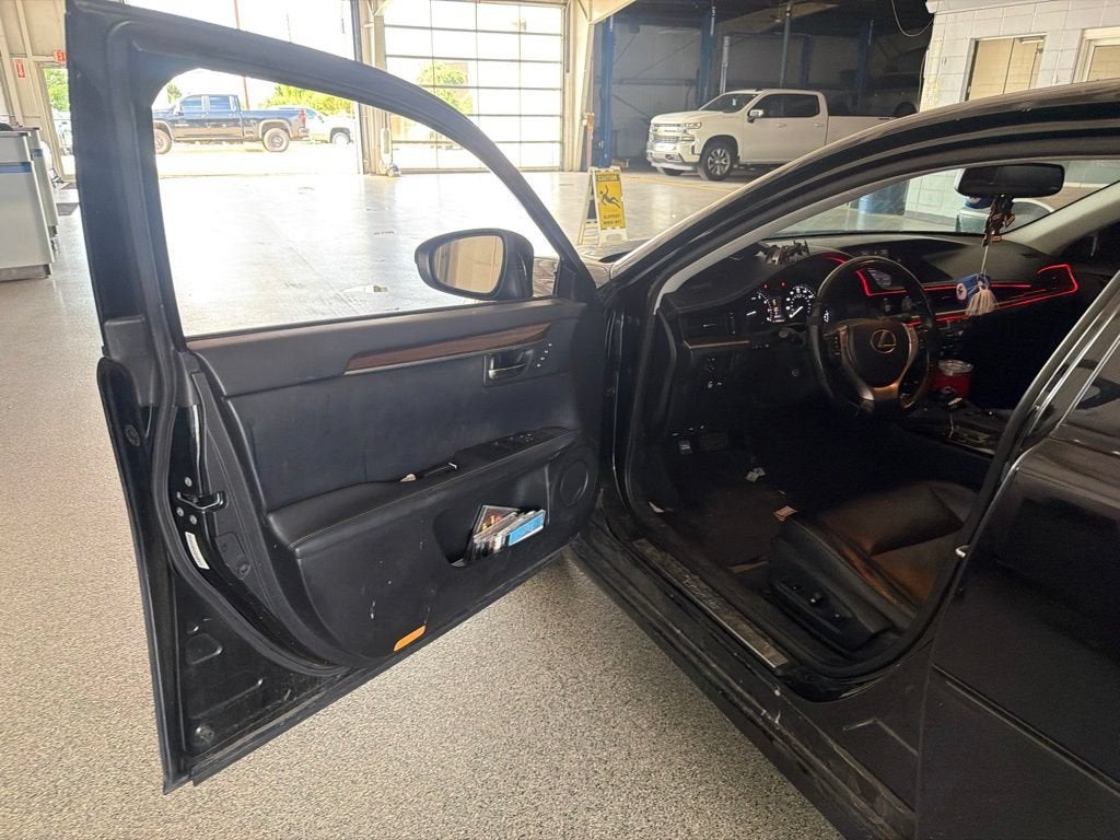 2015 Lexus ES 350 4dr Sdn