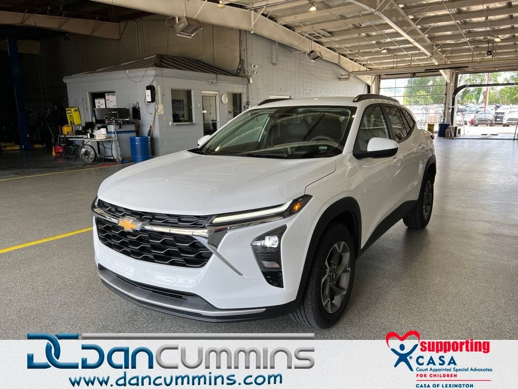 2025 Chevrolet Trax LT