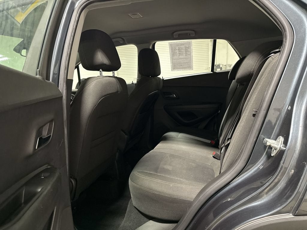 2021 Chevrolet Trax LS