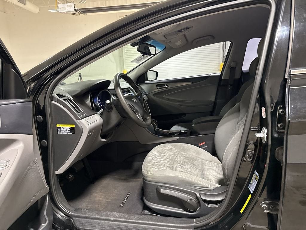 2015 Hyundai Sonata Hybrid Base