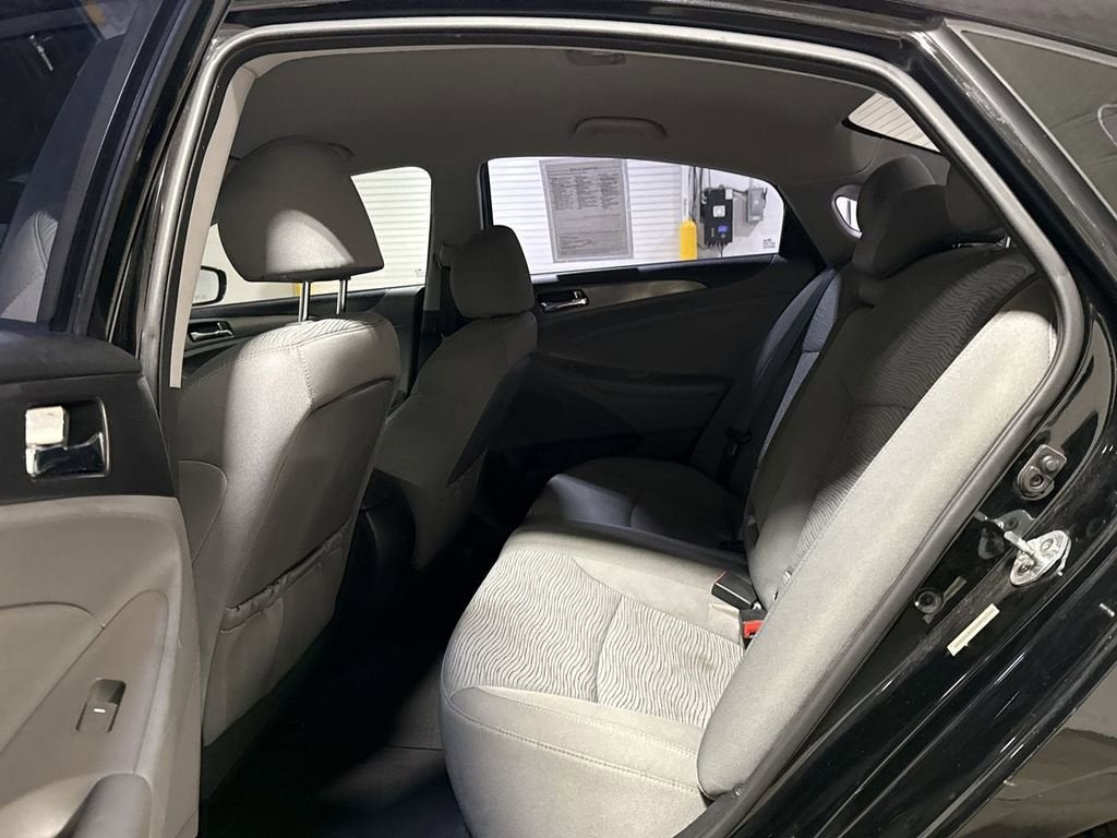 2015 Hyundai Sonata Hybrid Base