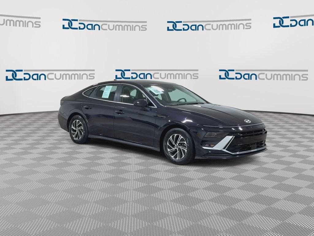 2026 Hyundai Sonata Hybrid Blue