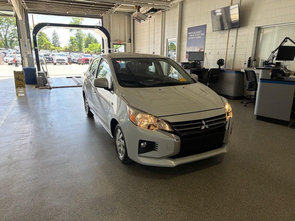 2024 Mitsubishi Mirage ES